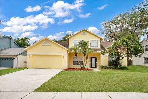 1906 Alafia Oaks Dr, Valrico, FL 33596