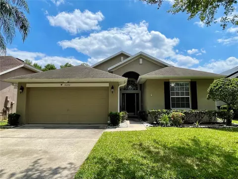8280 Baywood Vista Dr, Orlando, FL 32810