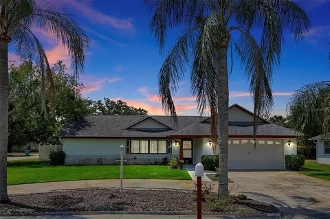 1333 Clayton Dr, Deltona, FL 32725