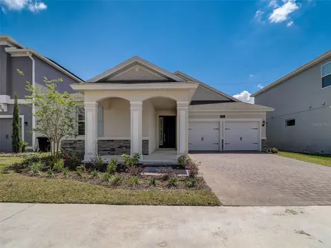 751 Hyperion Dr, Debary, FL 32713