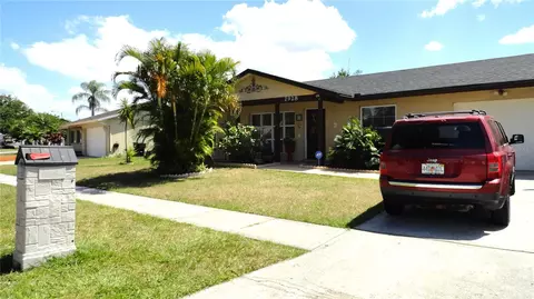 2928 Loch Arbor Ct, Orlando, FL 32837