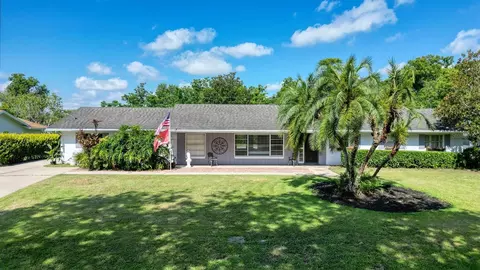 1308 Pinar Dr, Orlando, FL 32825
