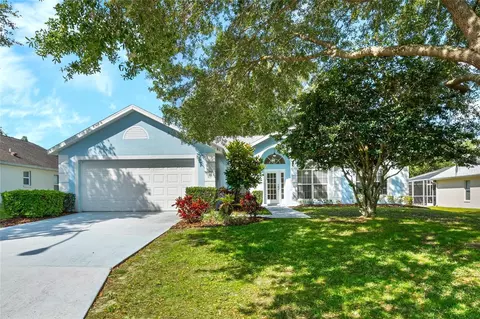 31 Montana Ave, Davenport, FL 33897