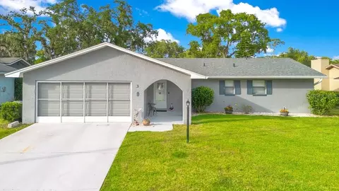 3 Pine Run, Haines City, FL 33844