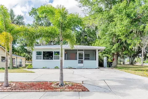 469 W Broome St, Clermont, FL 34711