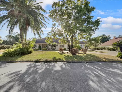 211 Fairway Dr, Haines City, FL 33844
