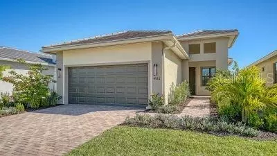 4915 Carova Way, Lakewood Ranch, FL 34211