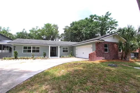 941 Lake Charm Dr, Oviedo, FL 32765