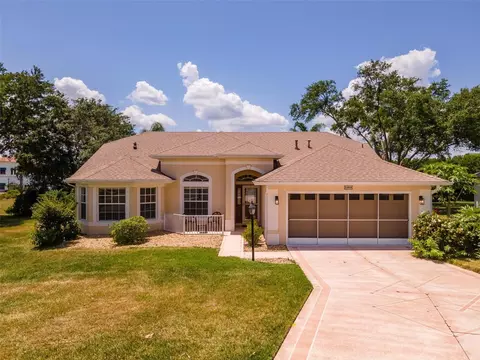 26924 Honeymoon Ave, Leesburg, FL 34748