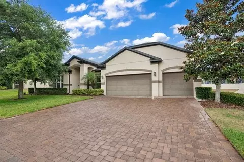 3192 Pinenut Dr, Apopka, FL 32712
