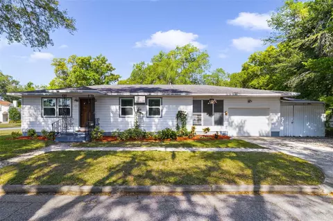 1932 S Maple Ave, Sanford, FL 32771
