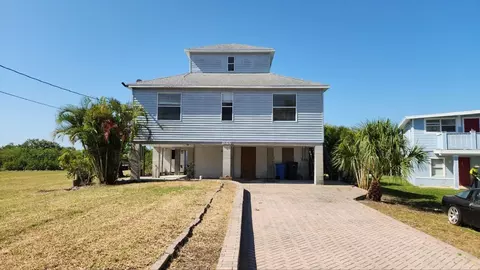 8936 Rocky Creek Dr, Tampa, FL 33615