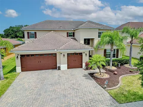 2341 Eagle Talon Ct, Kissimmee, FL 34746