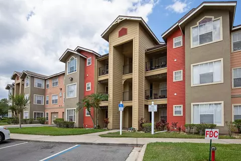4105 Tropical Isle Blvd #213, Kissimmee, FL 34741