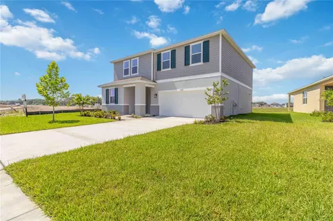 9327 Sandy Bluffs Cir, Parrish, FL 34219