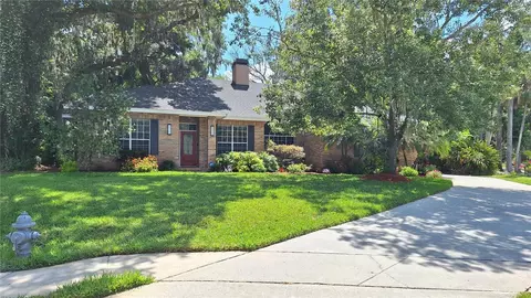 1665 Twin Oaks Cir, Oviedo, FL 32765