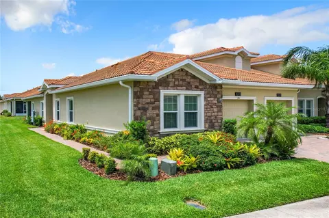 1078 Quaker Ridge Ln, Davenport, FL 33896
