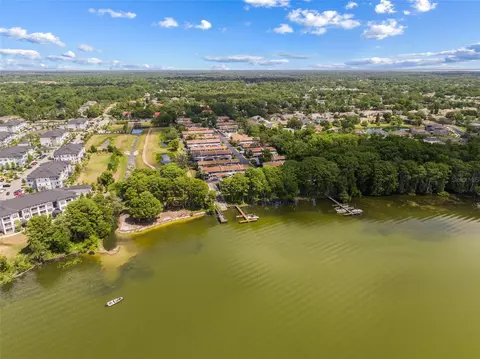 102 Lago Vista Blvd, Casselberry, FL 32707