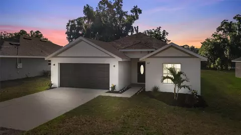 47 S Kentucky Ave, Umatilla, FL 32784