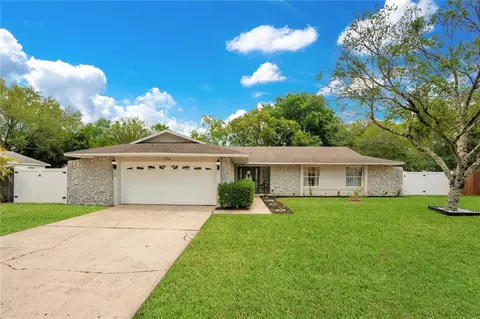704 Vandergrift Dr, Ocoee, FL 34761