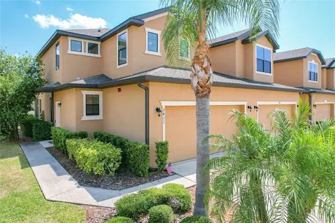 2422 Seven Oaks Dr, Saint Cloud, FL 34772