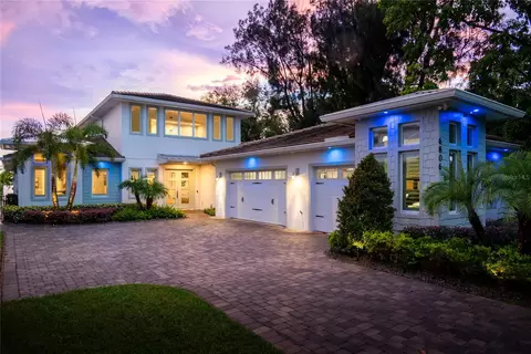 6806 Seminole Dr, Belle Isle, FL 32812