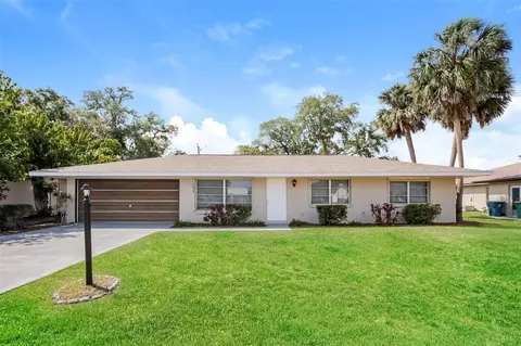 1034 Windsor Ter NW, Port Charlotte, FL 33948