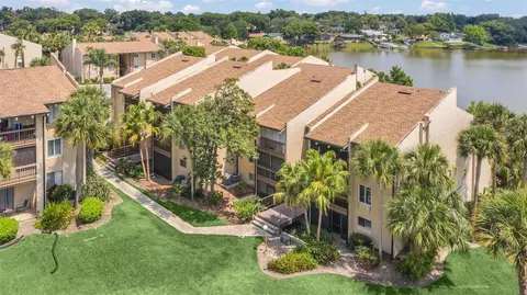 572 Orange Dr #60, Altamonte Springs, FL 32701
