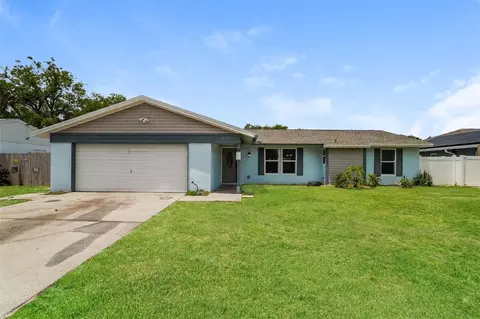 8115 Mockernut Ln, Port Richey, FL 34668