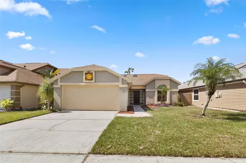 1015 Dees Dr, Oviedo, FL 32765