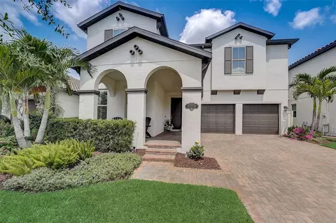8254 Procida Isle Ln, Windermere, FL 34786