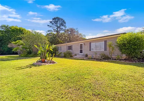 2000 Pinewood Ln, Mount Dora, FL 32757 photo 1