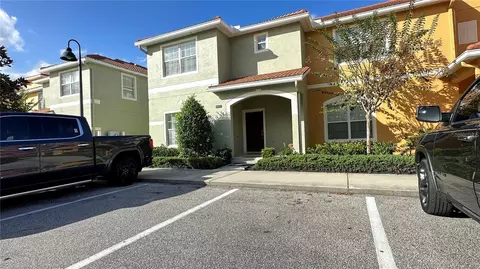 8965 Bismarck Palm Rd, Kissimmee, FL 34747
