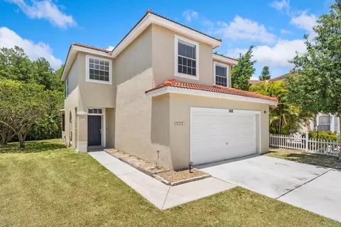 2401 Placetas Ct, Kissimmee, FL 34743