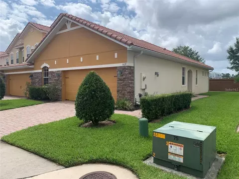 5129 Fiorella Ln, Sanford, FL 32771