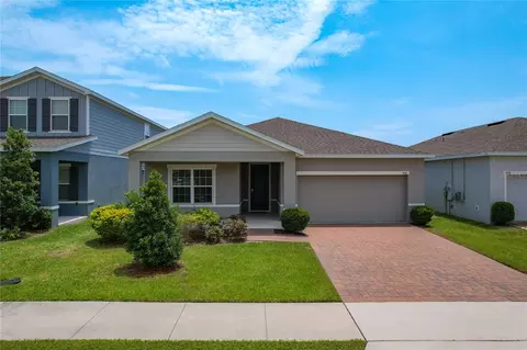 408 Winter Solstice Ln, Mount Dora, FL 32757