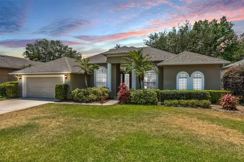 17424 Magnolia View Dr, Clermont, FL 34711