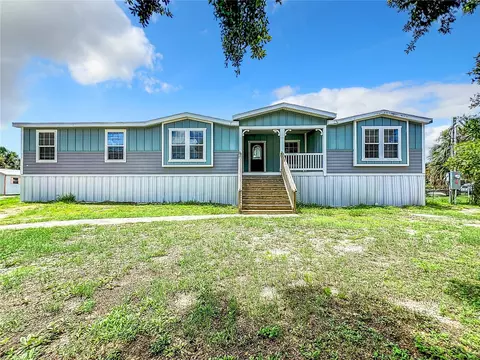 122 Pangola Dr, Winter Haven, FL 33880