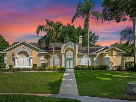 1302 Misty Ridge Ct, Apopka, FL 32712