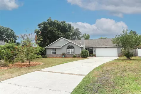 629 Lagoon Dr, Oviedo, FL 32765