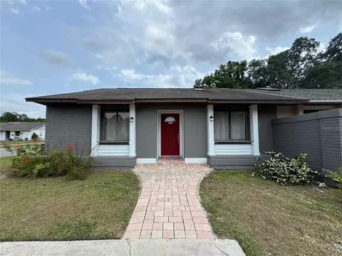 9918 Lancewood St, Orlando, FL 32817