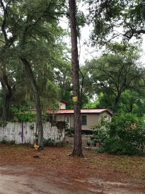 21049 Orange Ct, Mount Dora, FL 32757