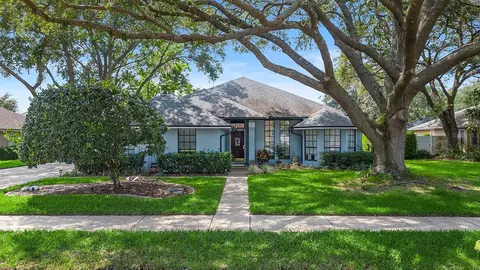 1015 Shinnecock Hills Dr, Oviedo, FL 32765