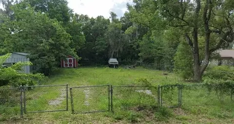 706 4th Ave, Wildwood, FL 34785