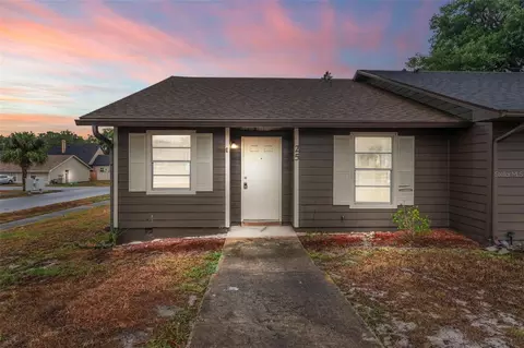 25 Sandalwood Ct, Oviedo, FL 32765