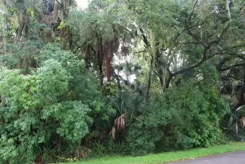 Palm Drive, Sanford, FL 32771