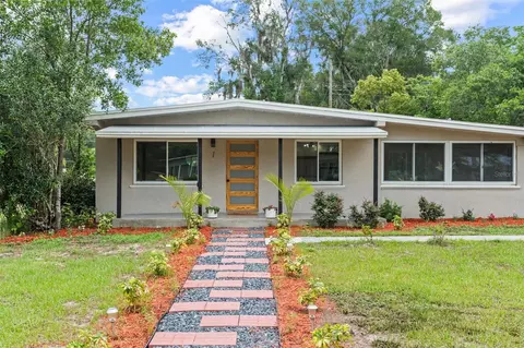 1 Jeanette Dr, Deland, FL 32720
