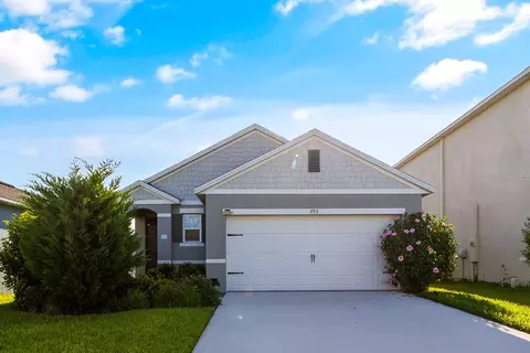 393 Lady Bella Pl, Deland, FL 32724