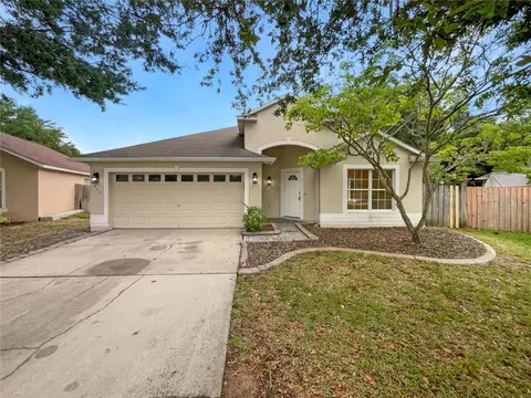 1966 Carpathian Dr, Apopka, FL 32712