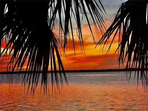1726 Lake St, Oviedo, FL 32765